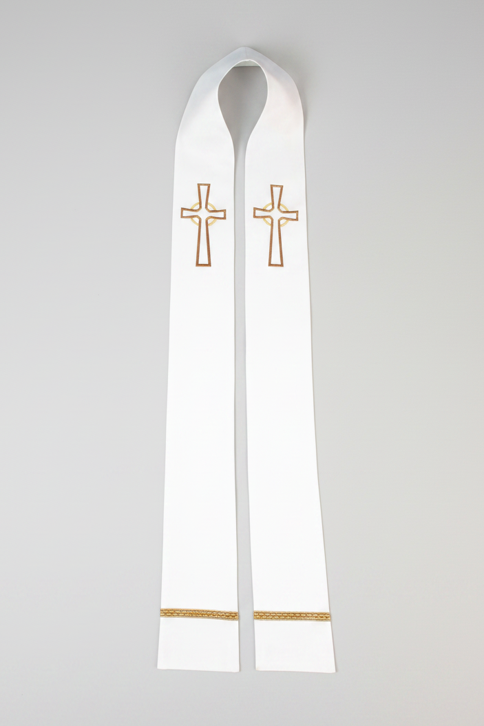 White stole with gold crosses on a white background